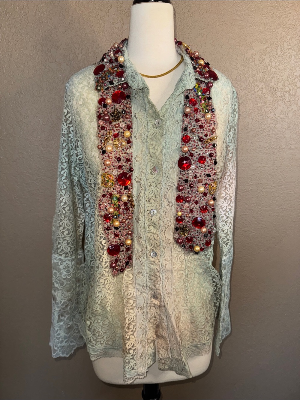 Stunning Antica Sartoria Embellished Mint Lace Blouse